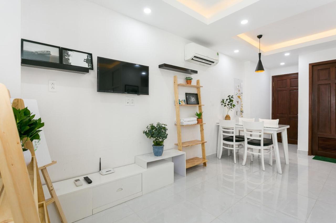 Oyo 122 Vela Apartment Thành Pho Ho Chí Minh Esterno foto